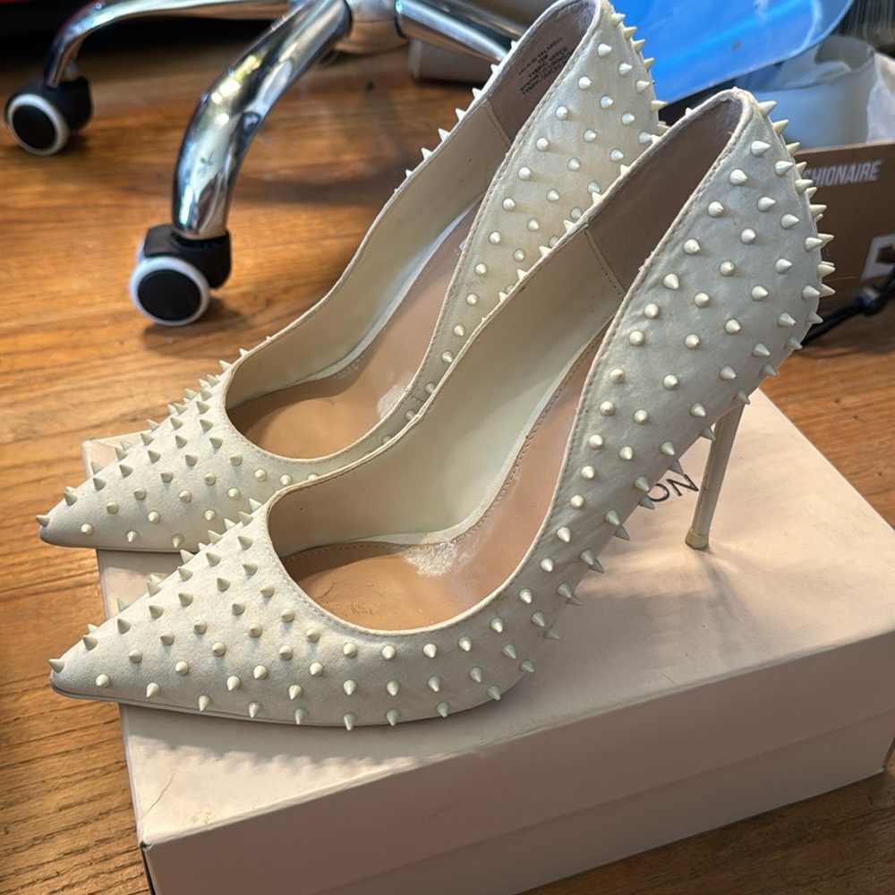 Steve Madden Heel